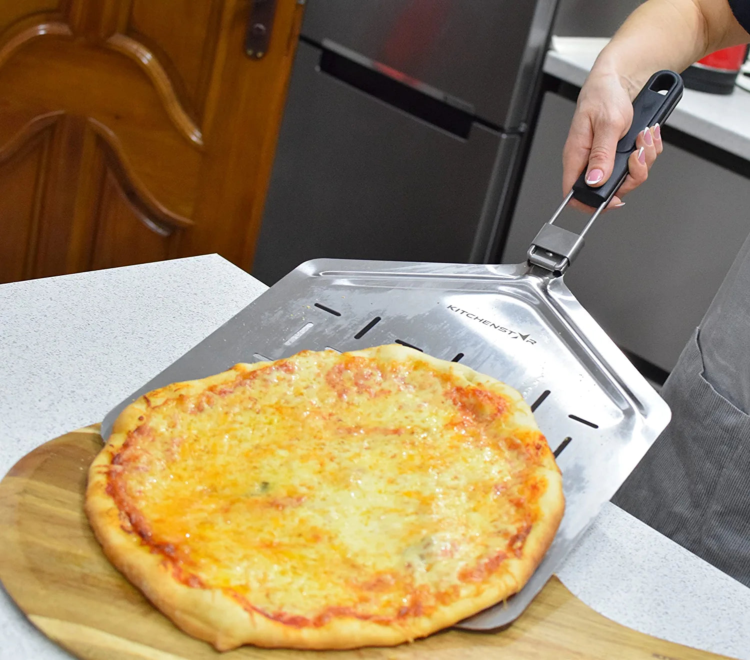 Perforated Pizza Peel For Pizza Oven